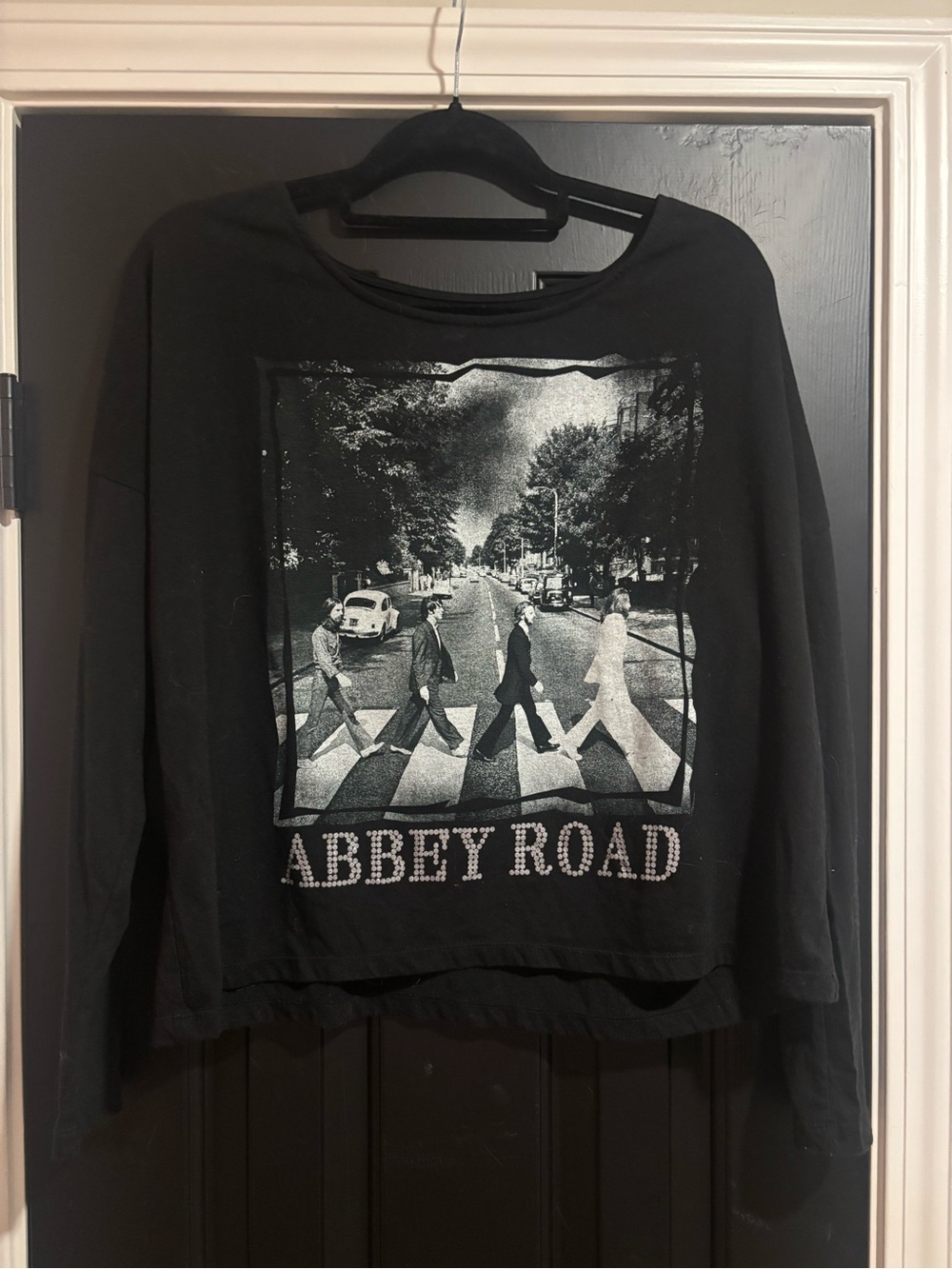 Abbey Road Graphic Long-Sleeve Tee - Black